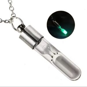 Glow-in-the-Dark Hourglass Pendant Glass Luminous Lamp‎ Wishing Bottle Necklace